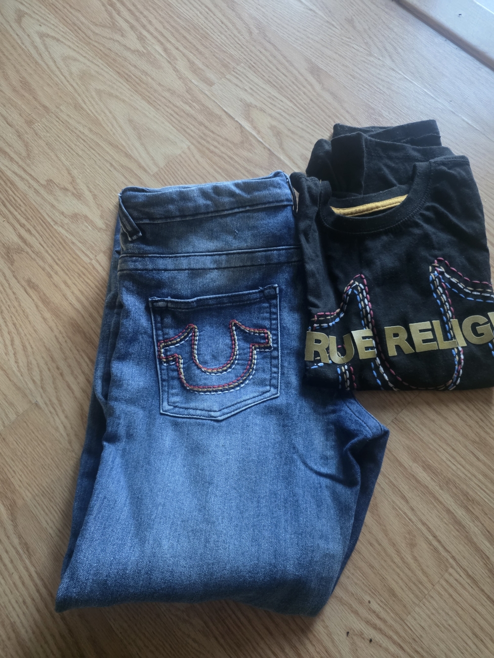True Religion Kids Blue Denim Skinny Jeans with Black Logo Tee
